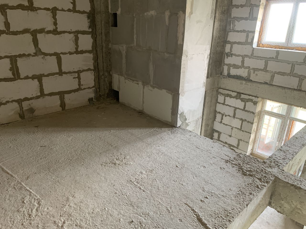 Продажа 2-комн квартиры на вторичном рынке Сабурово пгт, проезд Вишневый, 1