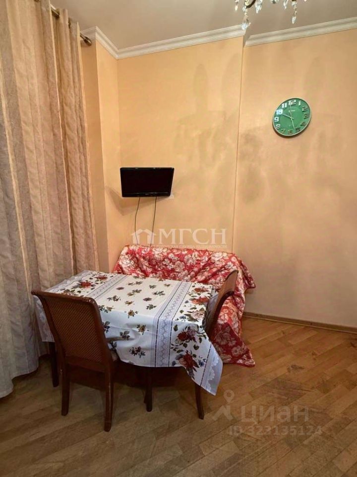 Продажа 3-комн квартиры на вторичном рынке шоссе Энтузиастов, 51