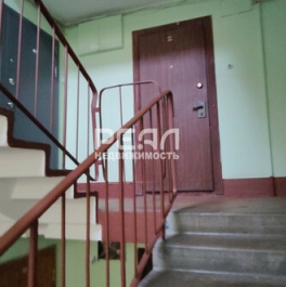 Продажа 4-комн квартиры на вторичном рынке Просвещения пр-кт,  д. 86,  к. 3