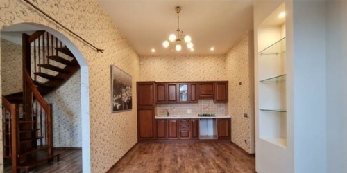 2-комн квартира Караванная улица,  д. 5