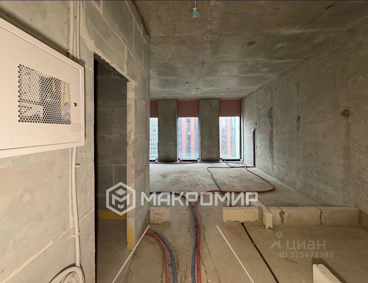 Продажа 1-комн квартиры на вторичном рынке улица Светланова, 11к2