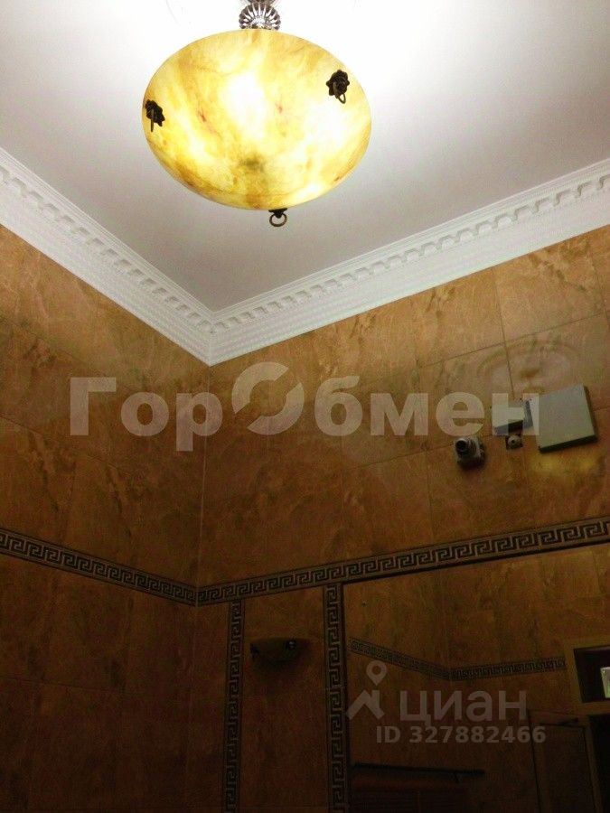 Продажа 3-комн квартиры на вторичном рынке Глубокий переулок, 1/2
