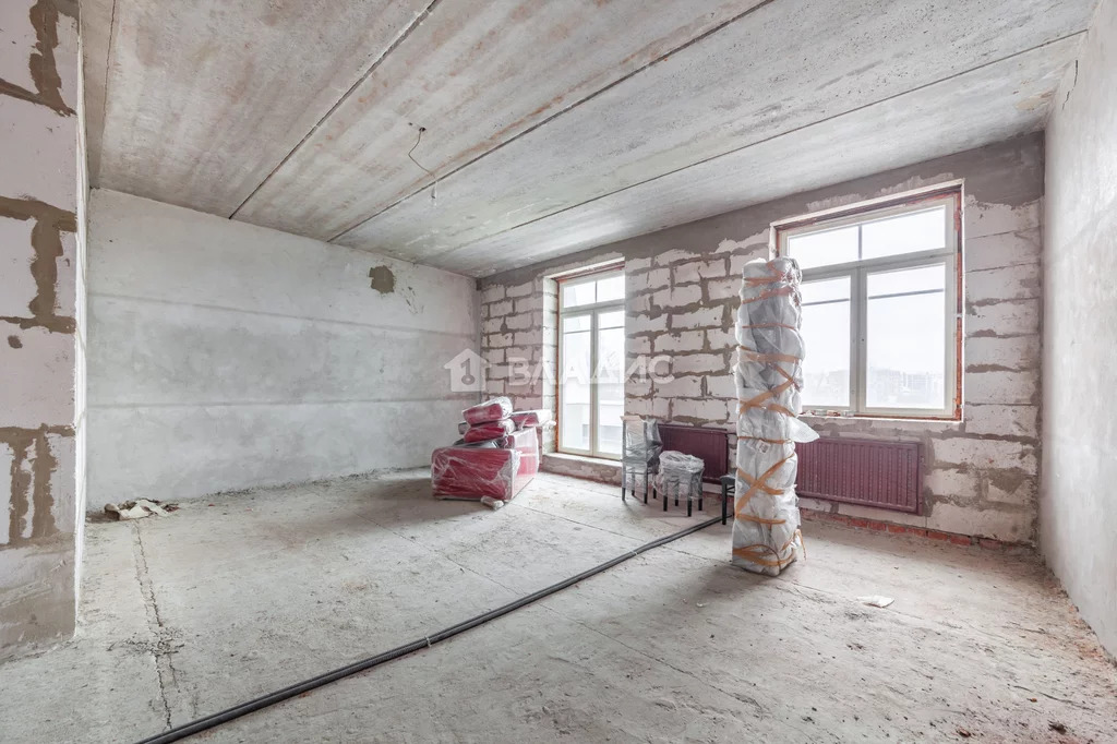 6-комн квартира Константиновский пр-кт.,  д. 1/24