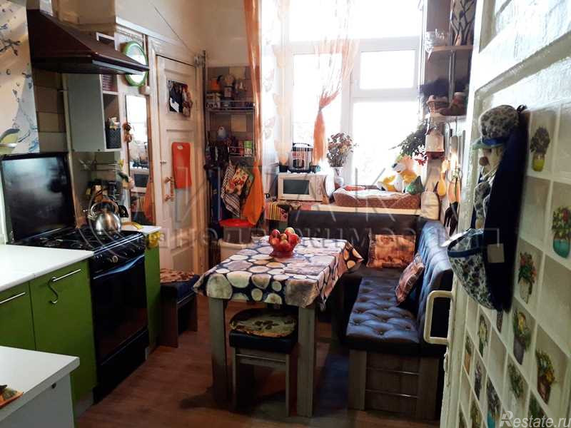 Продажа комнаты Ломоносов, Сафронова,  д. 6,  к. Лит.А