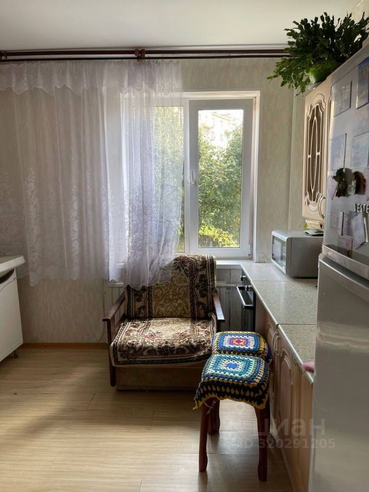 Продажа комнаты пос. Шушары, Ленсоветовский тер., 25