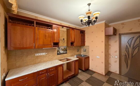 Продажа 3-комн квартиры на вторичном рынке ВНИИССОК, ул Михаила Кутузова,  д. 15