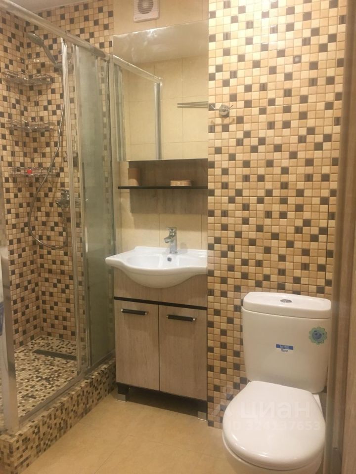 Продажа 2-комн квартиры на вторичном рынке улица Островитянова, 39