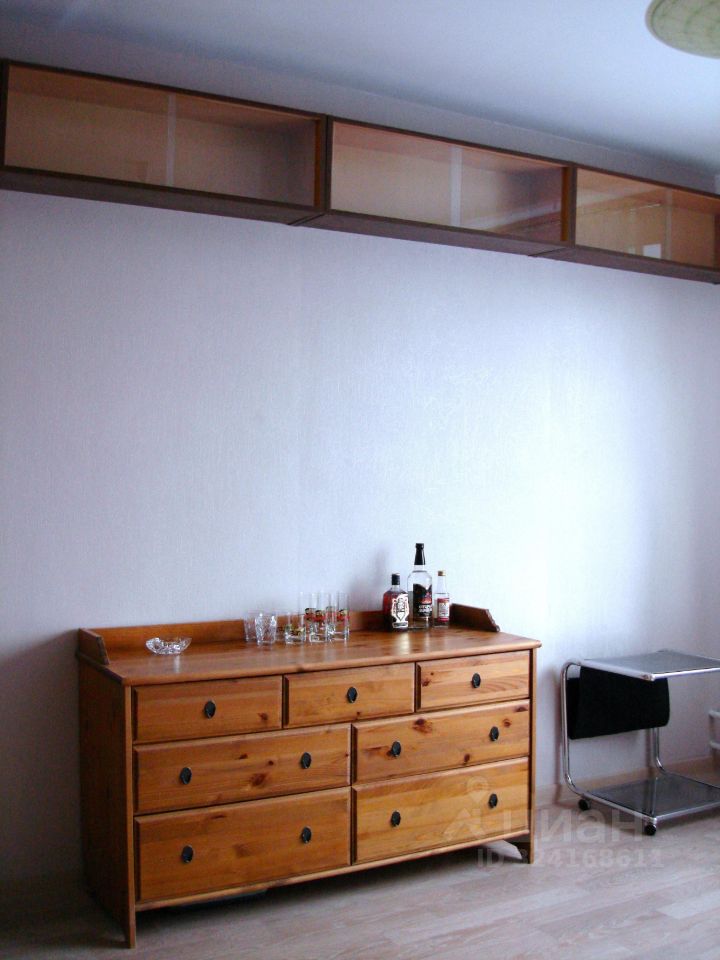 Аренда 2-комн квартиры на вторичном рынке улица Коненкова,  д. 19А