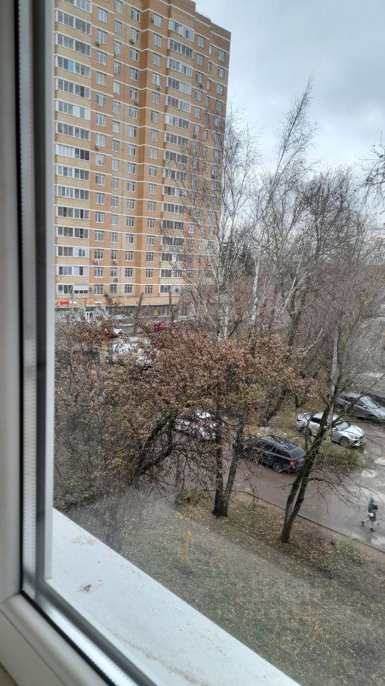 Продажа 2-комн квартиры на вторичном рынке Подольск, Почтовая улица, 25