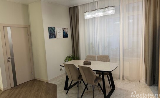 Продажа 4-комн квартиры на вторичном рынке Обуховской обороны пр-кт,  д. 70 к4 с1