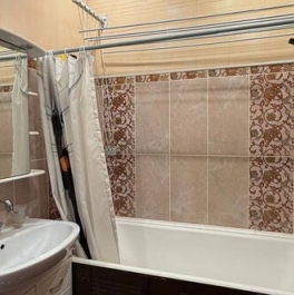 Продажа 3-комн квартиры на вторичном рынке ул Алабяна,  д. 10,  к. 6