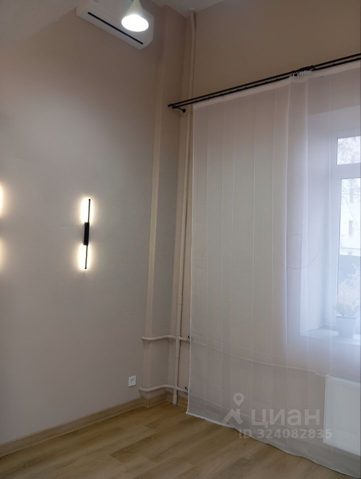 Продажа 1-комн квартиры на вторичном рынке улица Коминтерна, 4