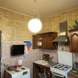 Продажа 3-комн квартиры на вторичном рынке улица Винокурова,  д. 12 к3