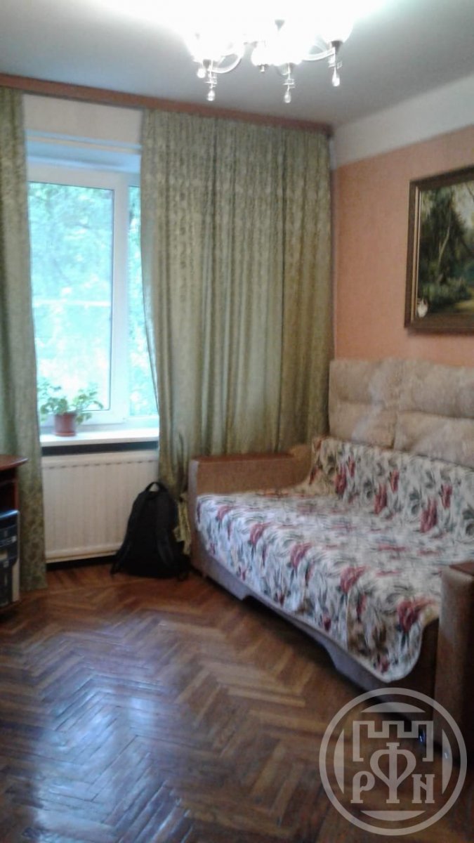 Продажа 2-комн квартиры на вторичном рынке Замшина ул. ,  д. 27,  к. 1