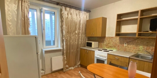 2-комн квартира улица Олеко Дундича,  д. 40