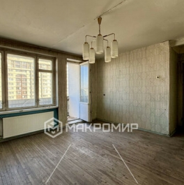 Продажа 3-комн квартиры на вторичном рынке Солидарности пр-кт,  д. 15,  к. 1