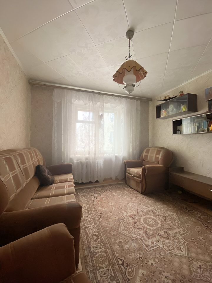Продажа 3-комн квартиры на вторичном рынке Юбилейный мкр, Лесной пгт, 7