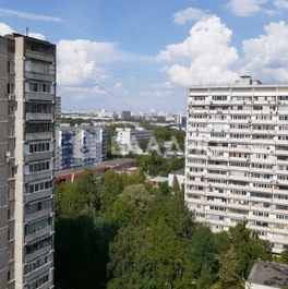 Продажа 3-комн квартиры на вторичном рынке Одинцовский городской округ, улица Агрохимиков,  д. 7