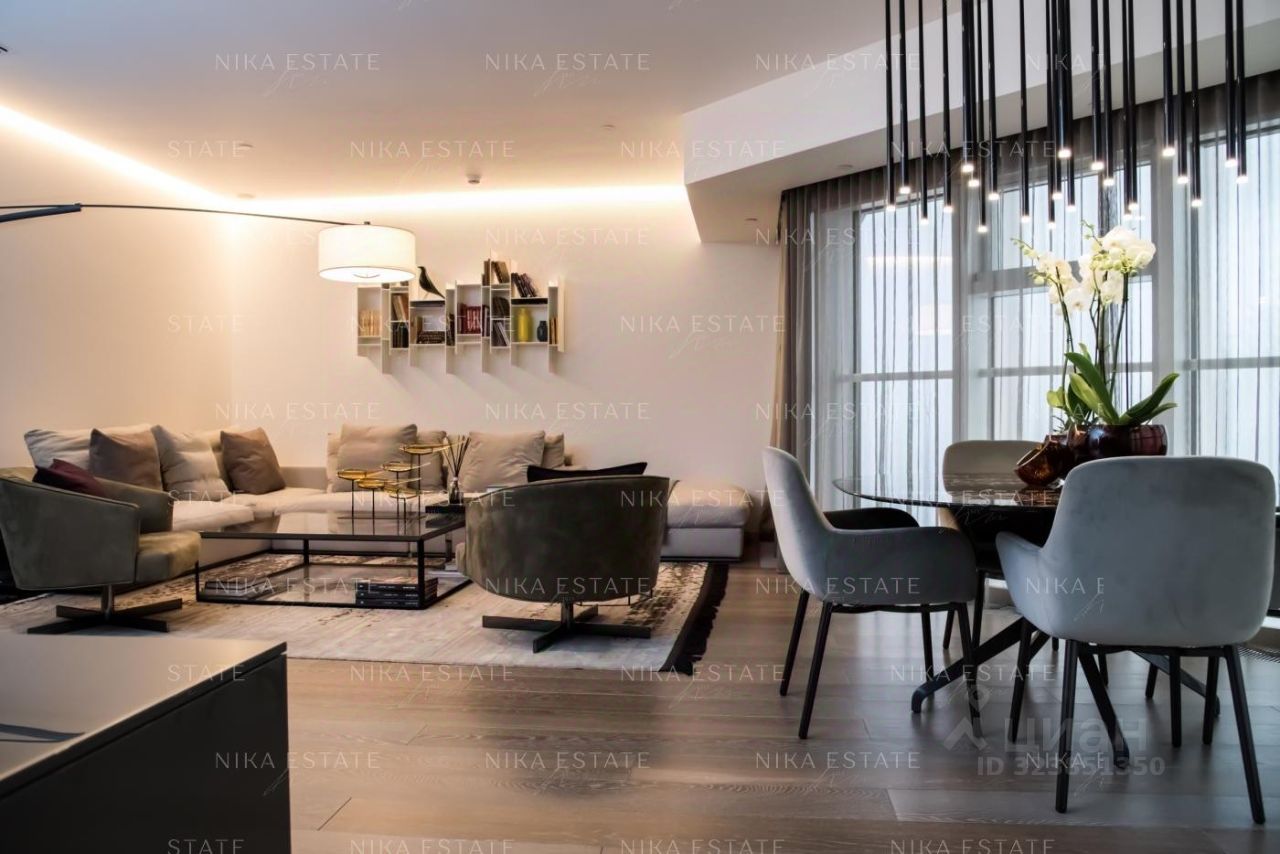 Продажа 4-комн квартиры на вторичном рынке 1-й Красногвардейский проезд, 15