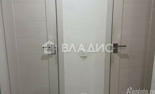 Продажа 2-комн квартиры на вторичном рынке Славы пр-кт,  д. 2,  к. 3