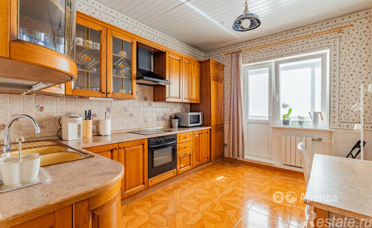 Аренда 3-комн квартиры на вторичном рынке улица Гарибальди,  д. 36