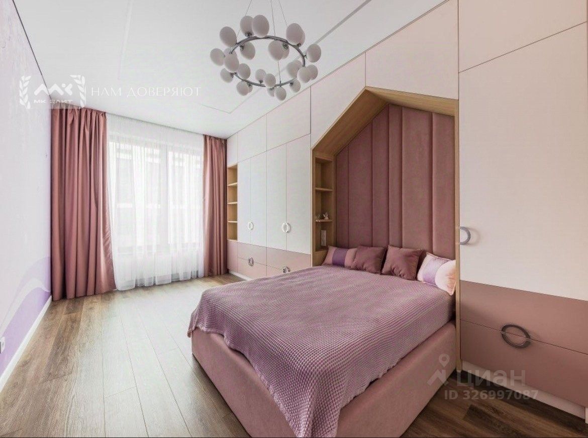 Продажа 4-комн квартиры на вторичном рынке Петровский проспект, 26к2