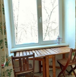 Продажа 2-комн квартиры на вторичном рынке Марии Ульяновой ул,  д. 21,  к. 2