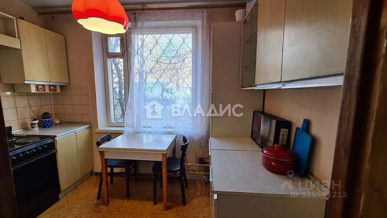 Продажа 2-комн квартиры на вторичном рынке улица Демьяна Бедного, 23К1
