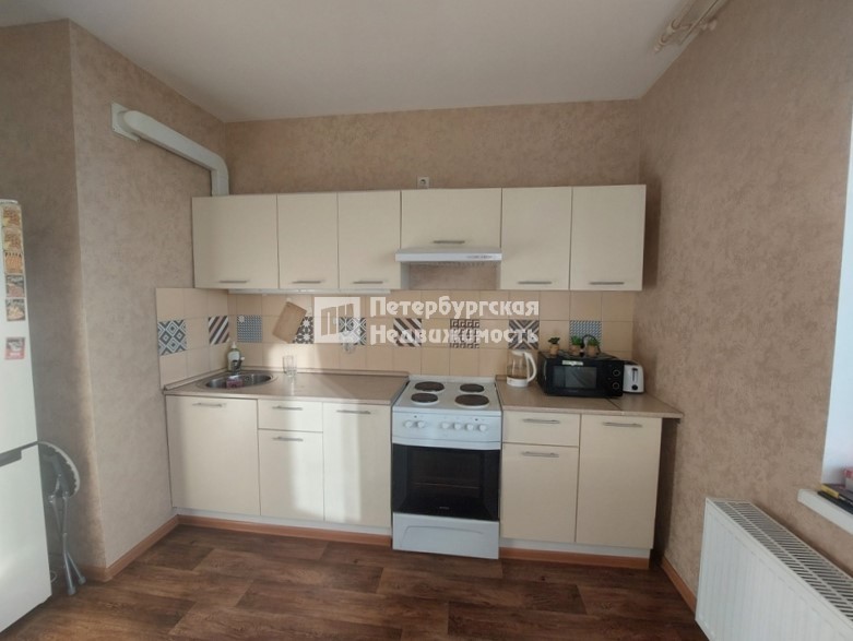 Аренда 1-комн квартиры на вторичном рынке пр-кт Александровской Фермы, д 8 к 1