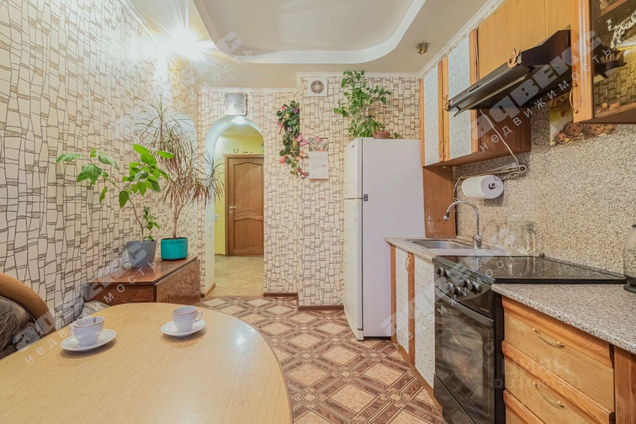 Продажа 2-комн квартиры на вторичном рынке проспект Ударников, 52к2