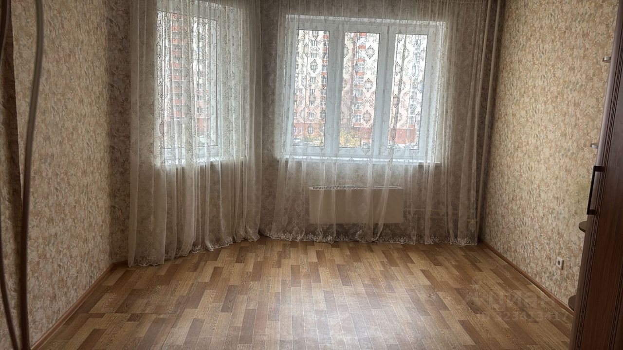 Аренда 3-комн квартиры на вторичном рынке Кучино мкр, Балашиха, улица Брагина,  д. 1