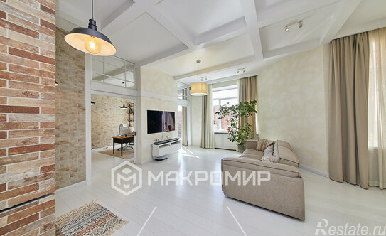 Продажа 3-комн квартиры на вторичном рынке Композиторов ул,  д. 10