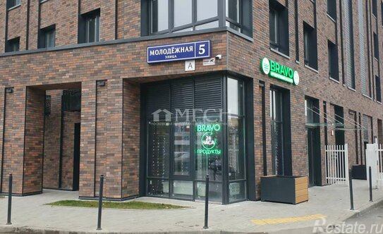 Продажа 2-комн квартиры на вторичном рынке Павшино, Молодёжная улица,  д. 5