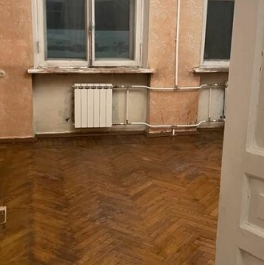 Продажа 4-комн квартиры на вторичном рынке Офицерский переулок,  д. 6