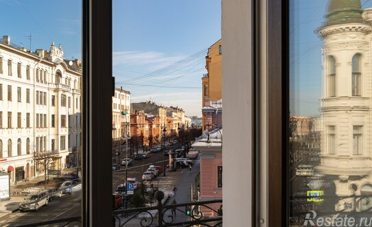 Продажа 3-комн квартиры на вторичном рынке пр-кт Чернышевского,  д. 11/57