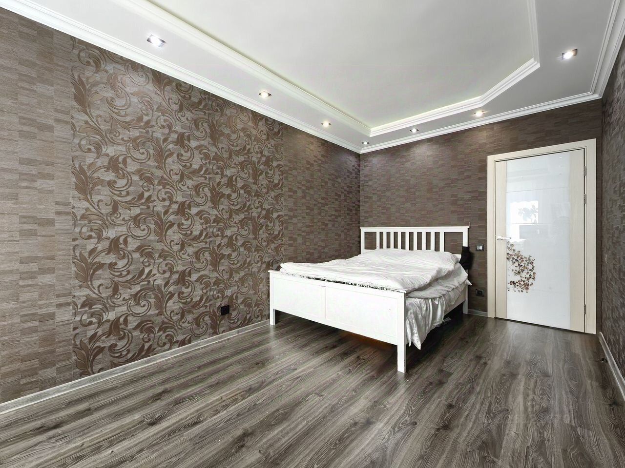 Продажа 2-комн квартиры на вторичном рынке улица Русановская, 19к2