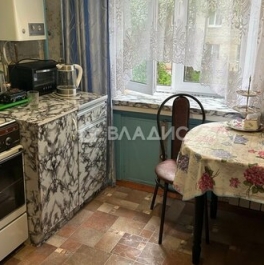 Продажа 1-комн квартиры на вторичном рынке Раменское, ул Коминтерна,  д. 17