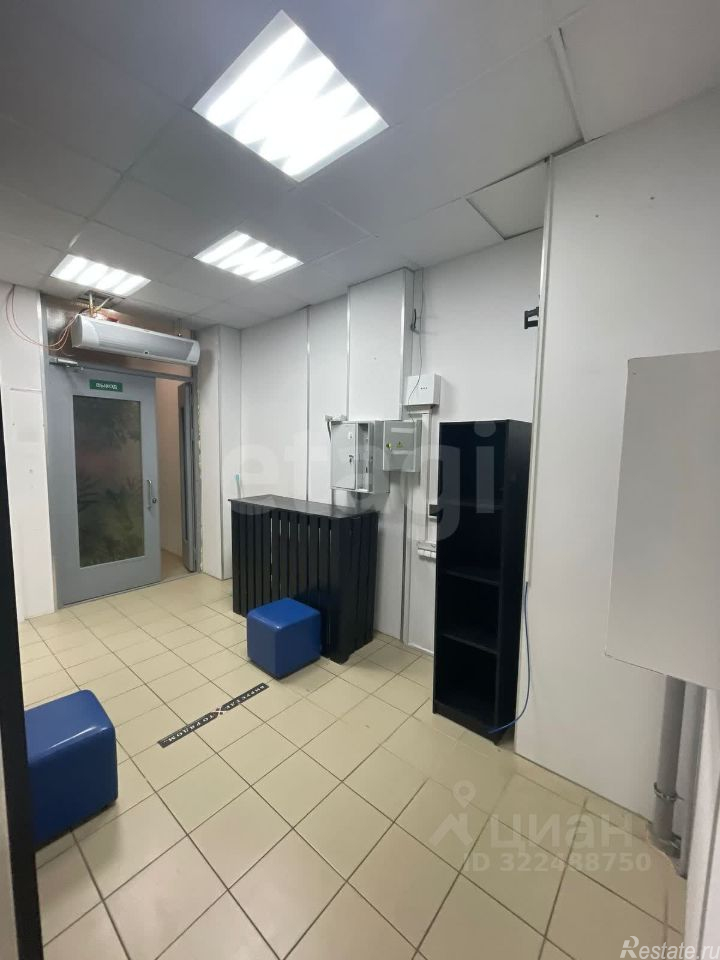 Продажа торгового помещения ул Заречная,  д. 11,  к. 8 стр 1