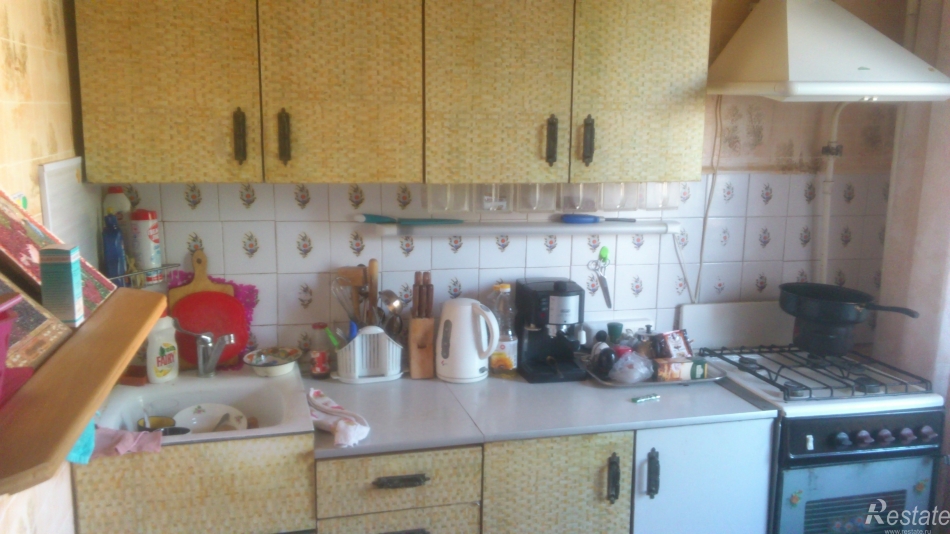 Продажа 1-комн квартиры на вторичном рынке Железнодорожный г, Адмирала Нахимова ул ,  д. 5