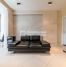 Продажа 4-комн квартиры на вторичном рынке Петергофское ш,  д. 45