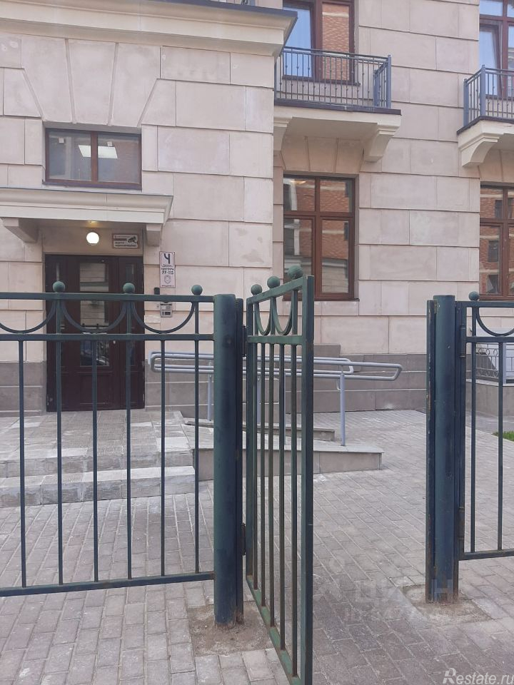 Продажа 2-комн квартиры на вторичном рынке ул Пришвина,  д. 15/1