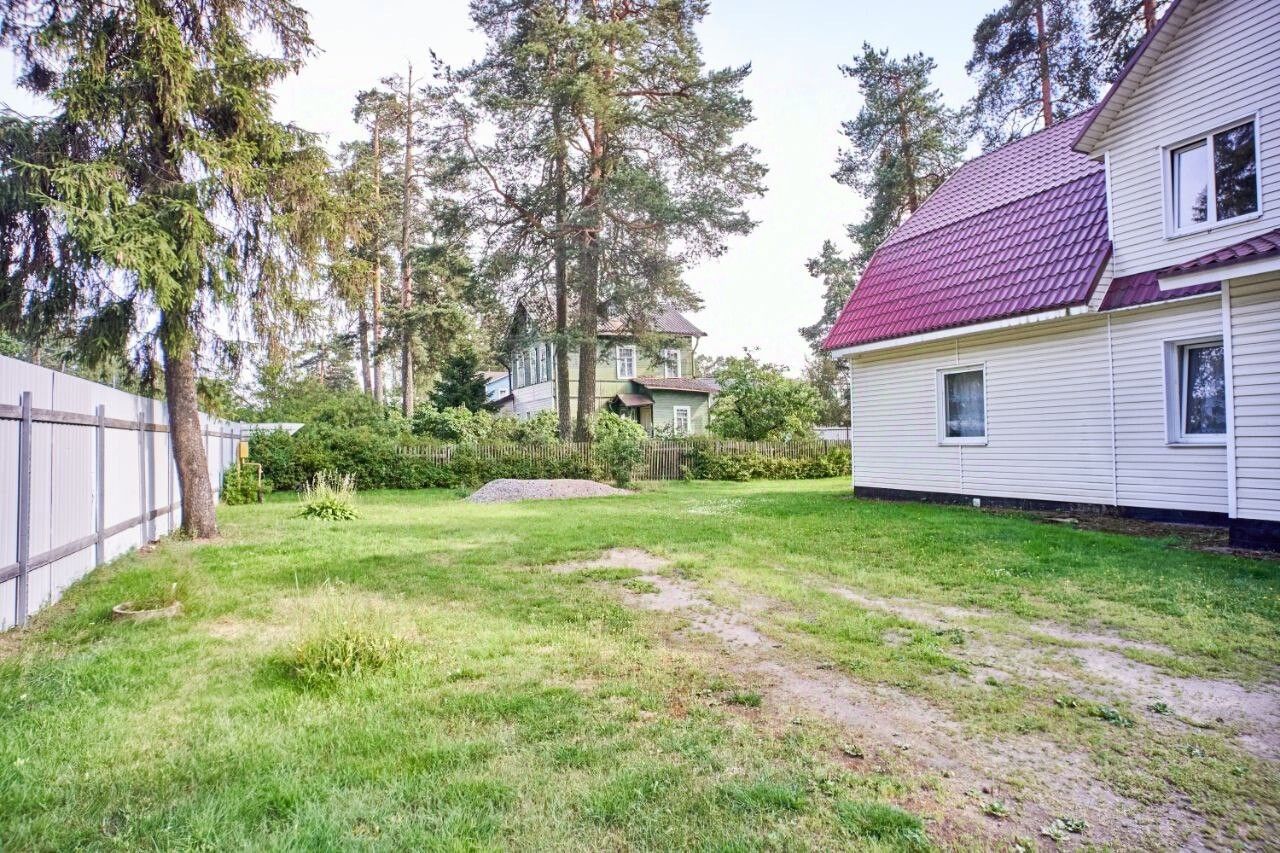 Продажа дома пос. Песочный, Ленинградская улица, 15