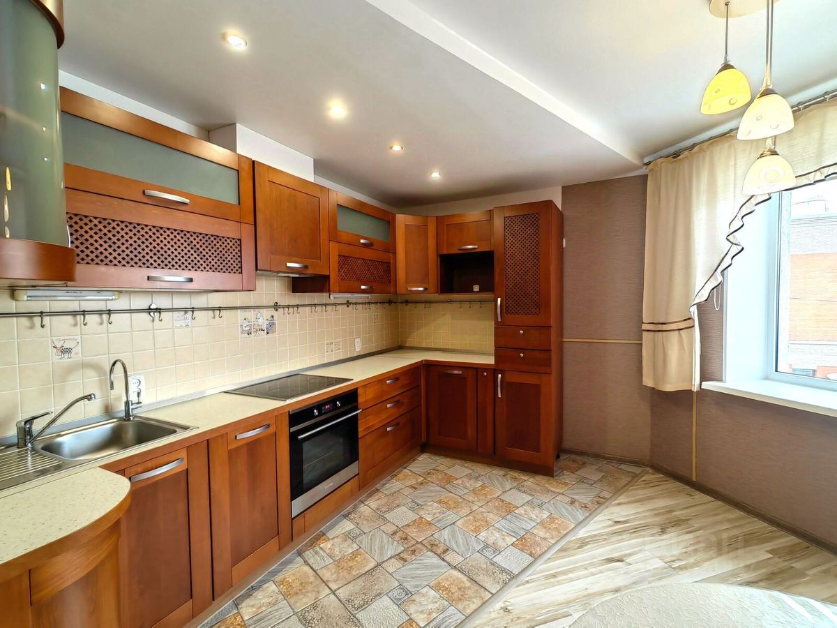Продажа 1-комн квартиры на вторичном рынке Пушкин, Кедринская улица, 8