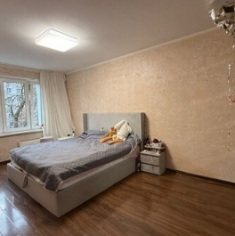 Продажа 2-комн квартиры на вторичном рынке Стройковская улица,  д. 6