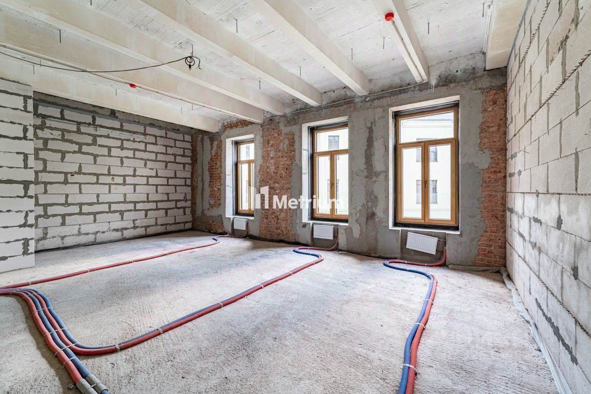 Продажа 4-комн квартиры на вторичном рынке Полянка Б. ул,  д. 44