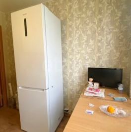 Продажа 2-комн квартиры на вторичном рынке ул Новосибирская,  д. 6,  к. 1