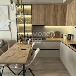 Продажа 4-комн квартиры на вторичном рынке Ореховый б-р,  д. 24 к3
