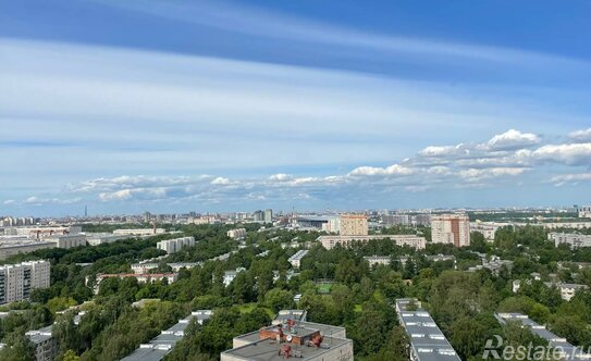 Продажа 2-комн квартиры на вторичном рынке ул Типанова,  д. 23,  к. 1