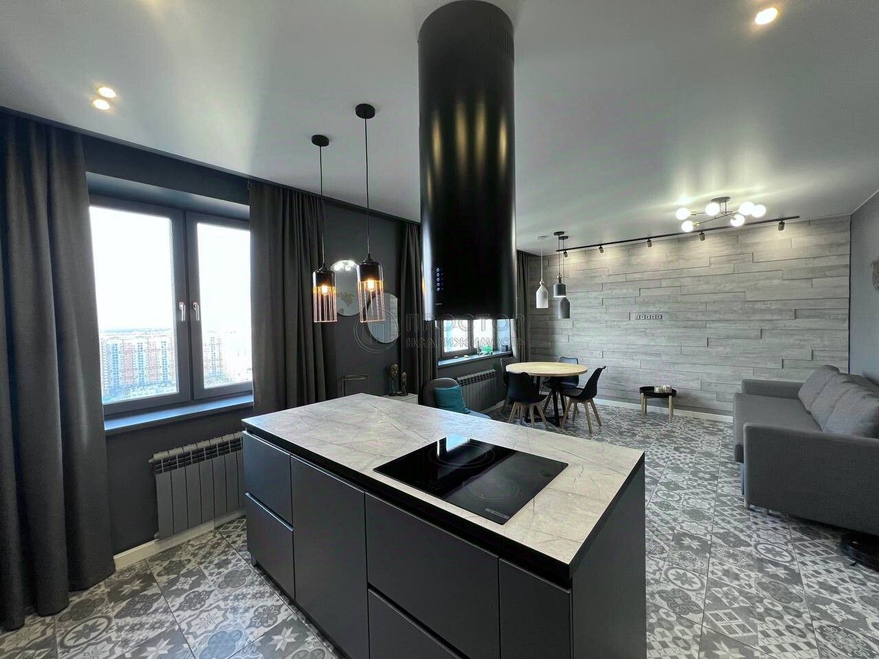 Продажа 3-комн квартиры на вторичном рынке Южный мкр, улица Курыжова, 20