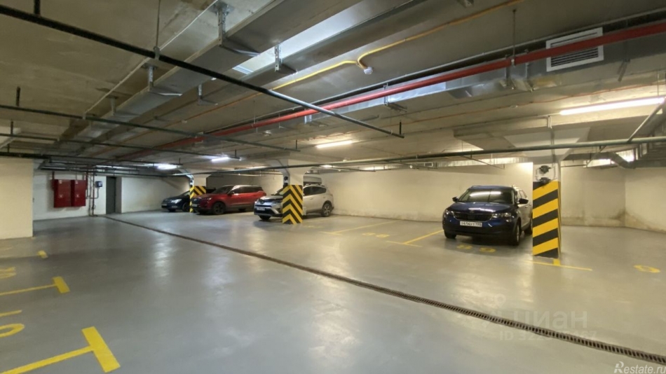 Продажа гаража Старорусский проспект,  д. 13 к2